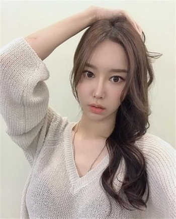 医院姑父与侄女
