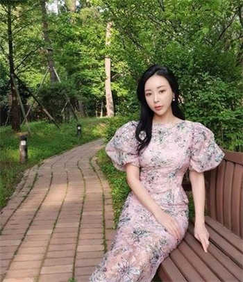 早读acg全彩