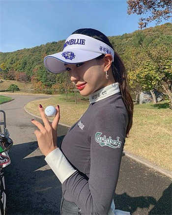爱情公寓之我的老婆是诺男