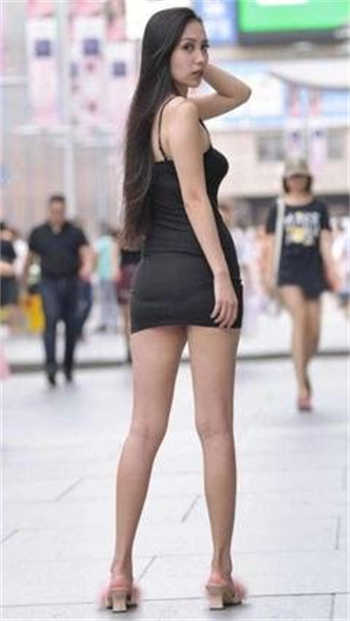 兄弟们给个能看的