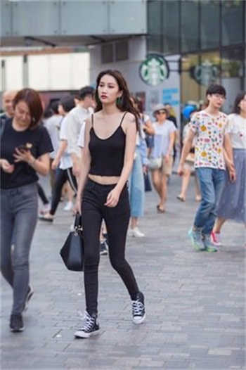 雏鸟视频圆你一个罗莉梦