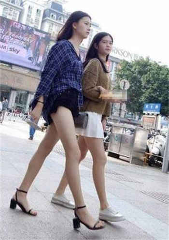 一同看羽锡淡蓝视频