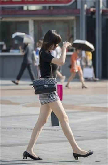 女主叫宋年年的小说