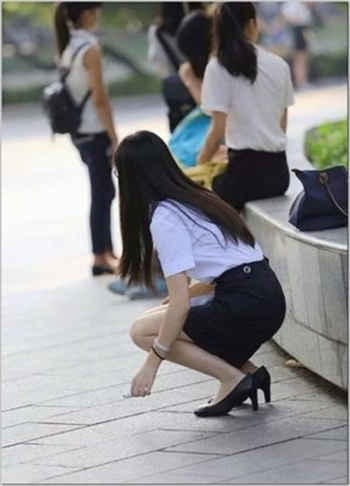 游泳池搭讪
