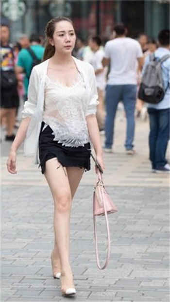 女主叫宋年年的小说