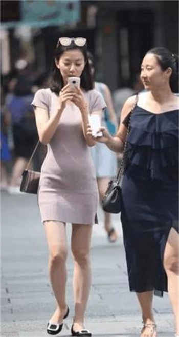 外科医生和护士暧昧
