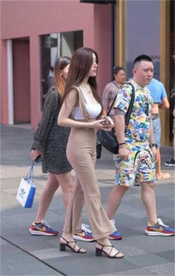 得到侄女的第一天