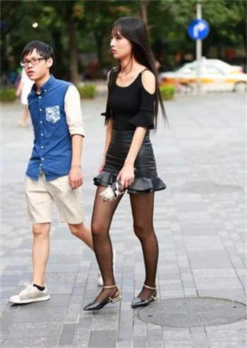 我母亲的私人辅导中文版