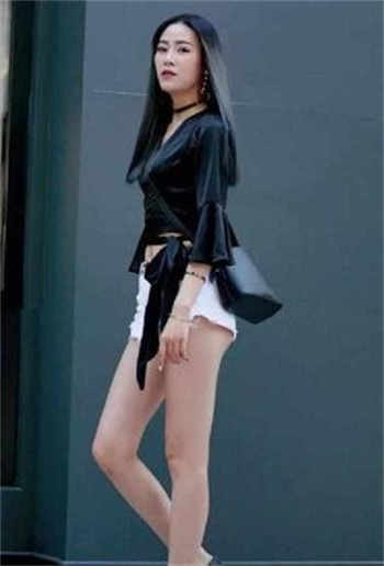 全都含进去小妖精