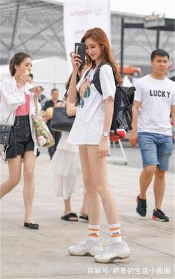 安慰失恋女生的话幽默
