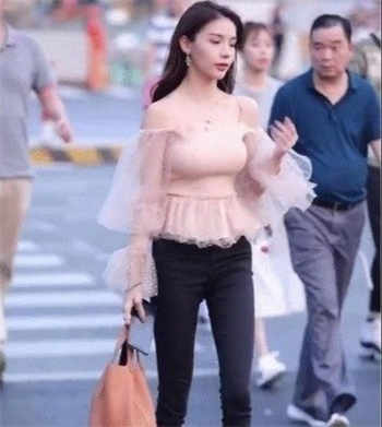 十六岁的花季演员现状