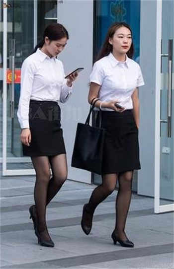 吴梦梦补课补到卧室视频