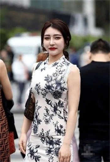 佳纯汐梨百香