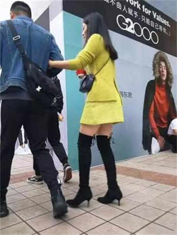 女老师来家里家访电影
