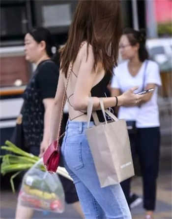 白娜青春之放纵目录
