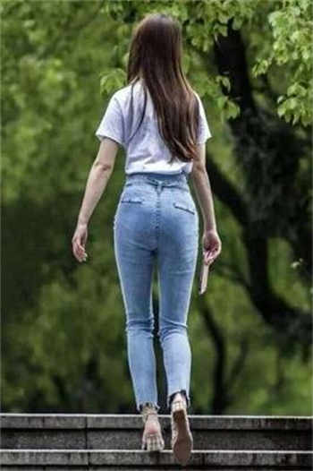 乡村寡妇傻子的艳福