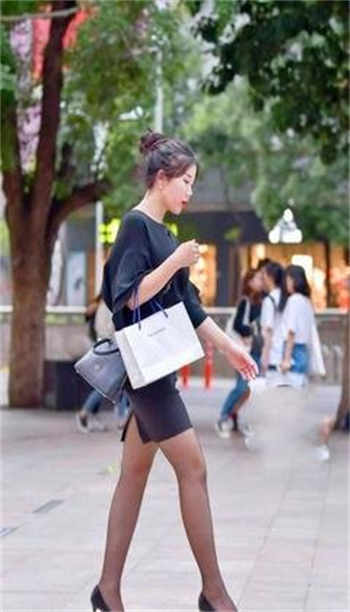 潘甜甜怎么了