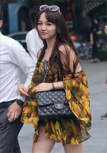 陪威胁的兼职电影