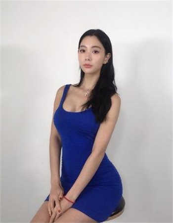 类似笑佳人的小说偏肉